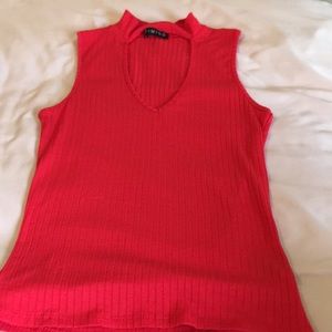 Red sleeveless top & black sleeveless top